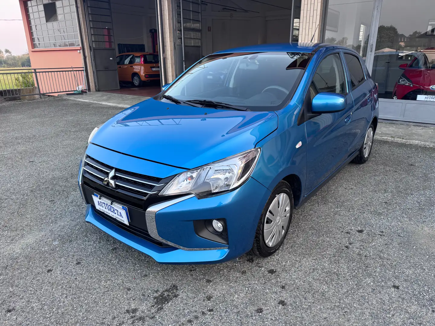 Mitsubishi Space Star Space Star II 2020 1.2 Invite radio Blu/Azzurro - 1