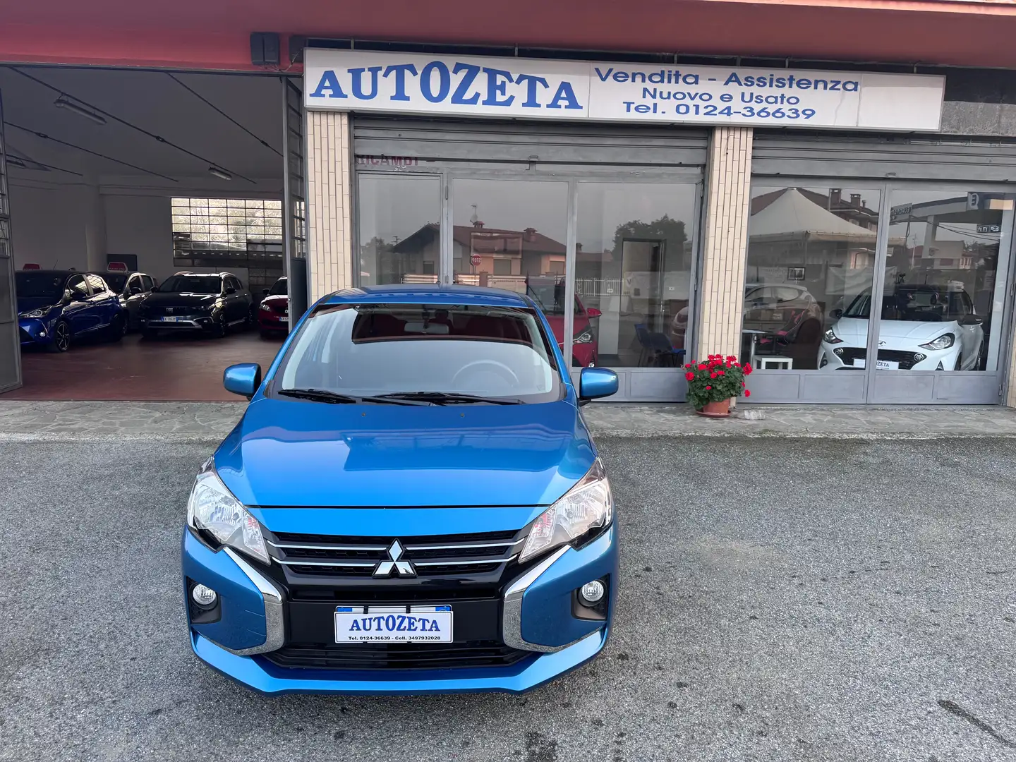 Mitsubishi Space Star Space Star II 2020 1.2 Invite radio Blu/Azzurro - 2