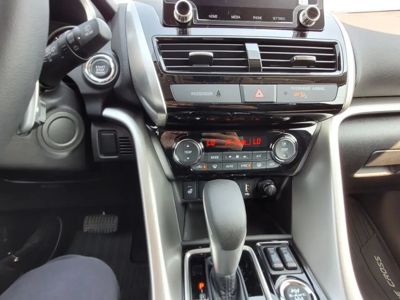 Mitsubishi Eclipse Cross photo Mitsubishi Eclipse Cross
