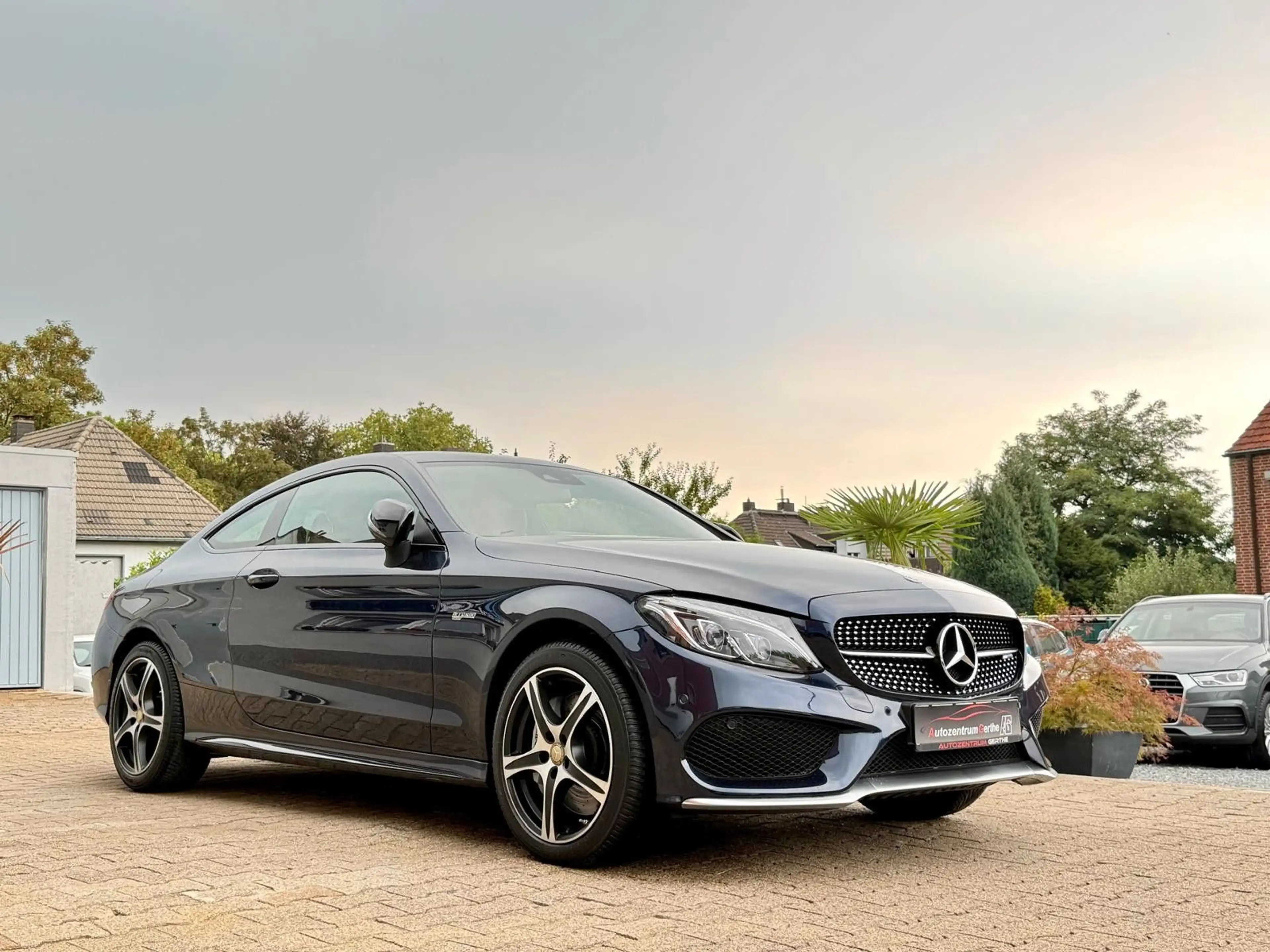 Mercedes-Benz C 43 AMG C Coupe 4Matic *Panorama*Kamera*LED* — photo 3