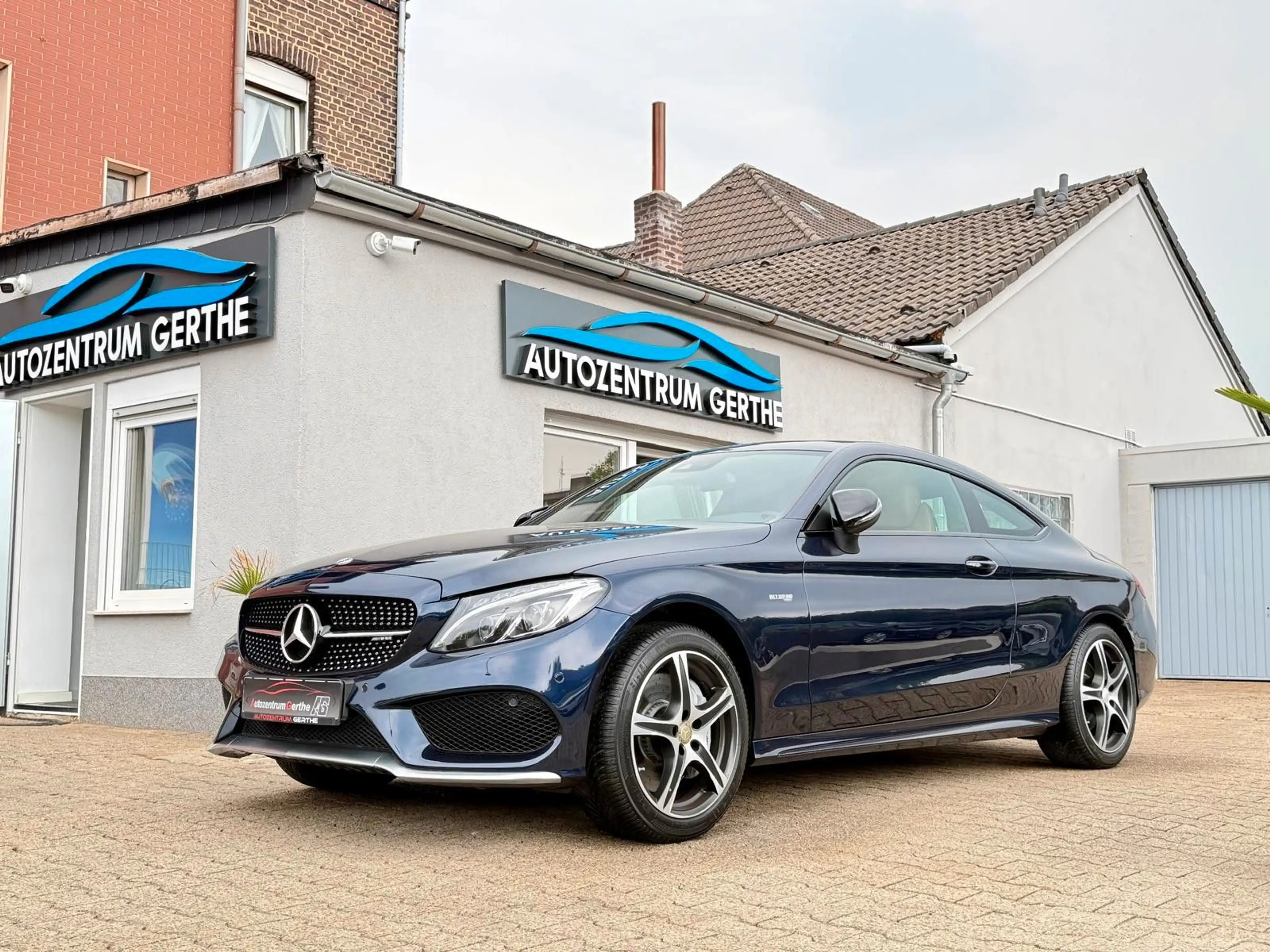 Mercedes-Benz C 43 AMG C Coupe 4Matic *Panorama*Kamera*LED*