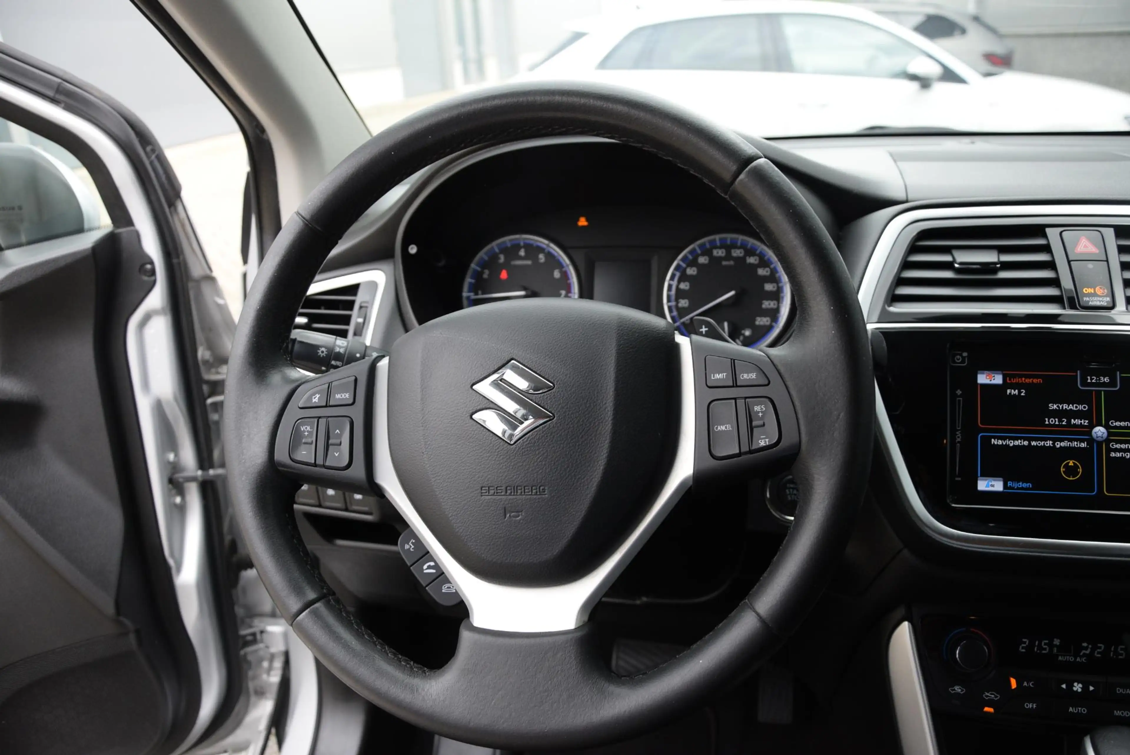 Suzuki S-Cross 1.4 Boosterjet Exclusive | automaat | trekhaak | c — photo 12