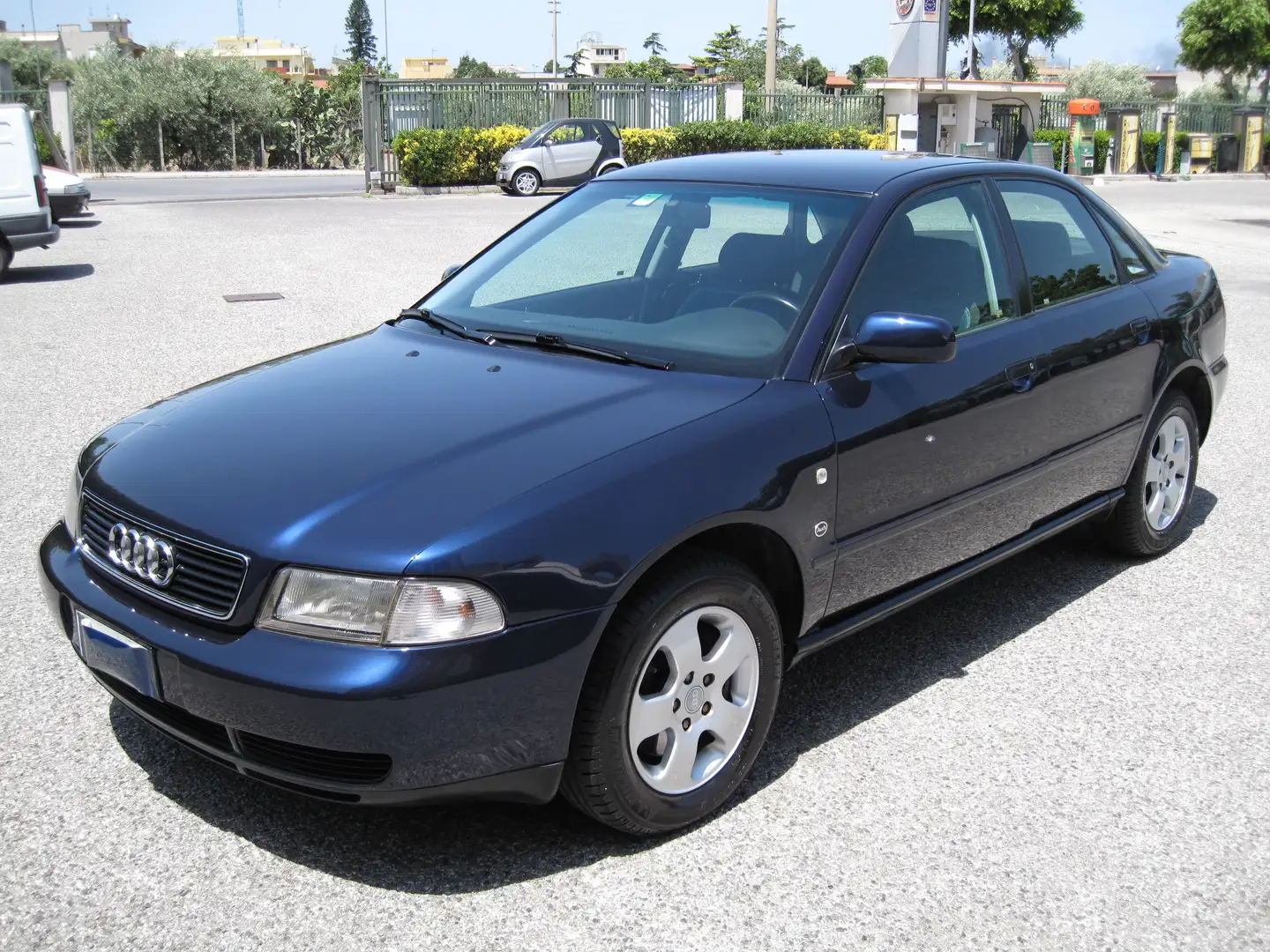 Audi A4 advanced Blu/Azzurro - 1
