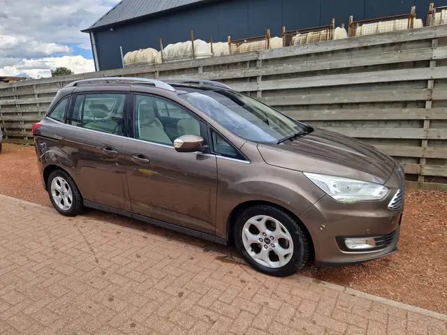 Ford Grand C-Max 1.0 Titanium Panoramadak, Navigatie