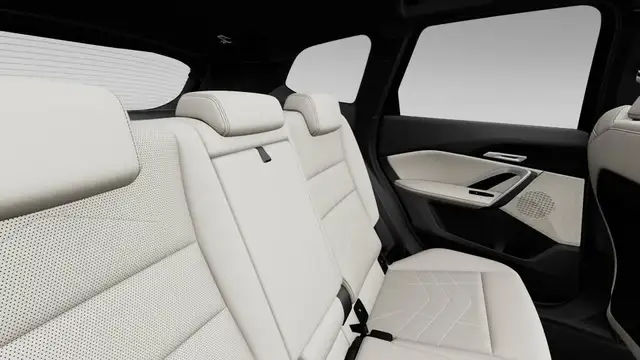 BMW X1 view 13