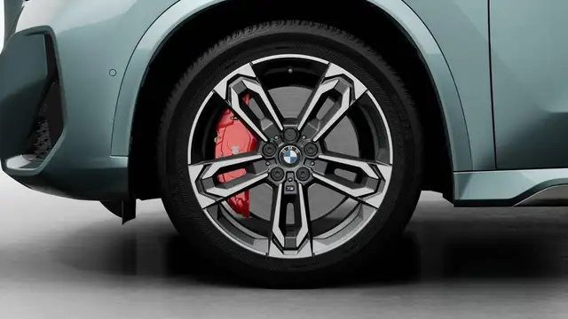 BMW X1 view 7