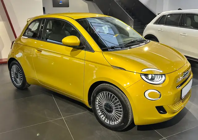 Fiat 500 Hatchback Hybrid Torino