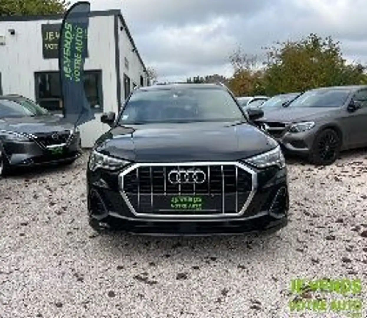 Audi Q3 35 TFSI 150ch S-line Stronic 7 Negro - 2