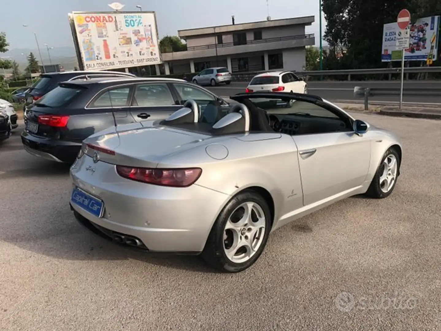 Alfa Romeo Spider 2.2 JTS Šedá - 2