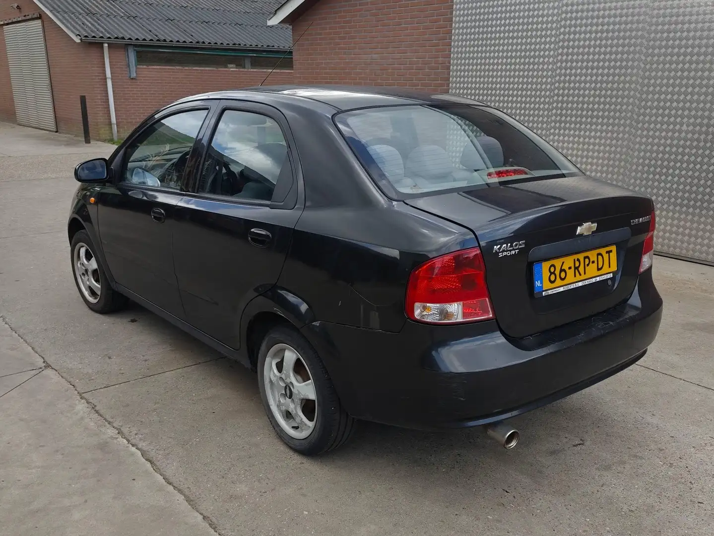 Chevrolet Kalos Kalos 1.4-16V Class Schwarz - 2