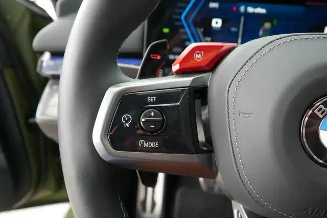 BMW M5 (verkauft) *Ultimate Package/Pano/AHK/B&W Sound/Keramik Bremse* Ansicht 21