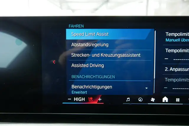 BMW M5 (verkauft) *Ultimate Package/Pano/AHK/B&W Sound/Keramik Bremse* Ansicht 33