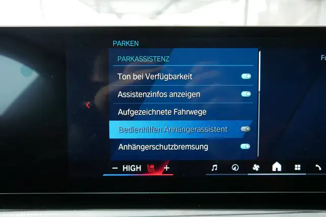 BMW M5 (verkauft) *Ultimate Package/Pano/AHK/B&W Sound/Keramik Bremse* Ansicht 32