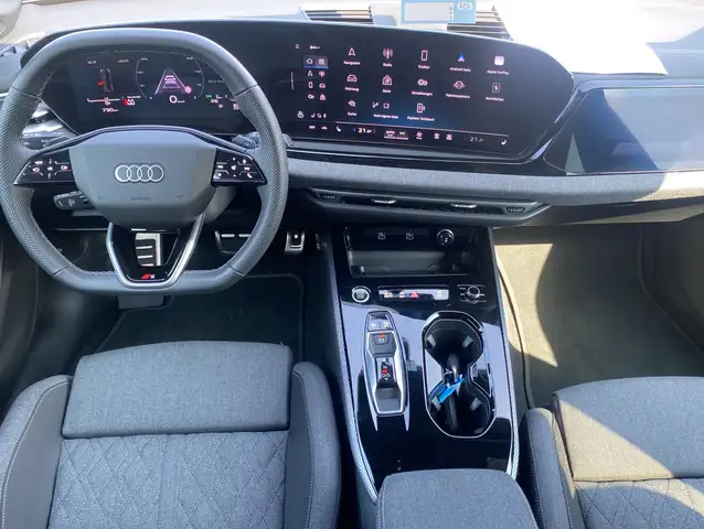 Audi A5 view 7