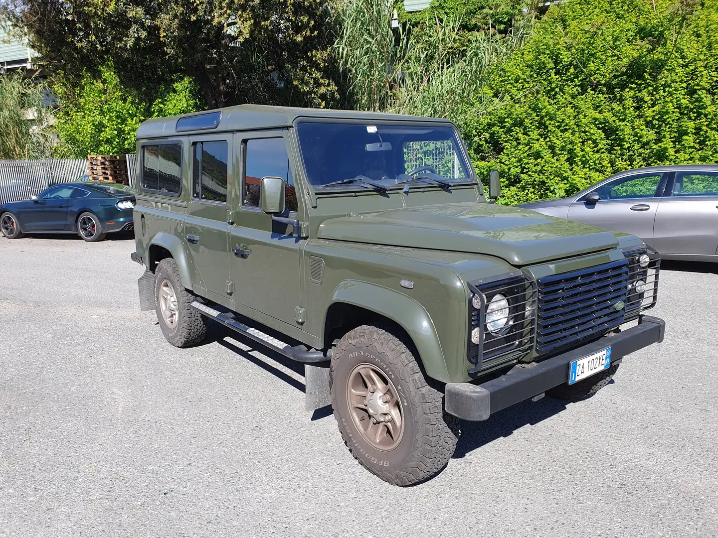 Land Rover Defender Defender VI 110/130 110 2.4 td SE SWHard Top Verde - 1