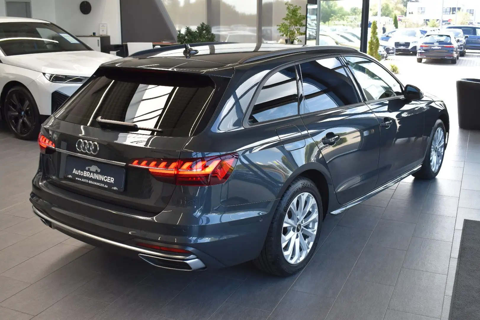 Audi A4 Avant 35TDI S-tronic Matrix~AHK~DAB~VirtualC Grau - 2