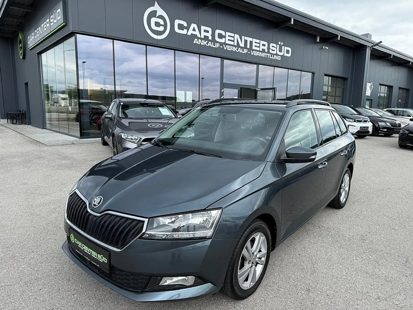 Skoda Fabia Combi Ambition 1,0 TSI Grau - 1