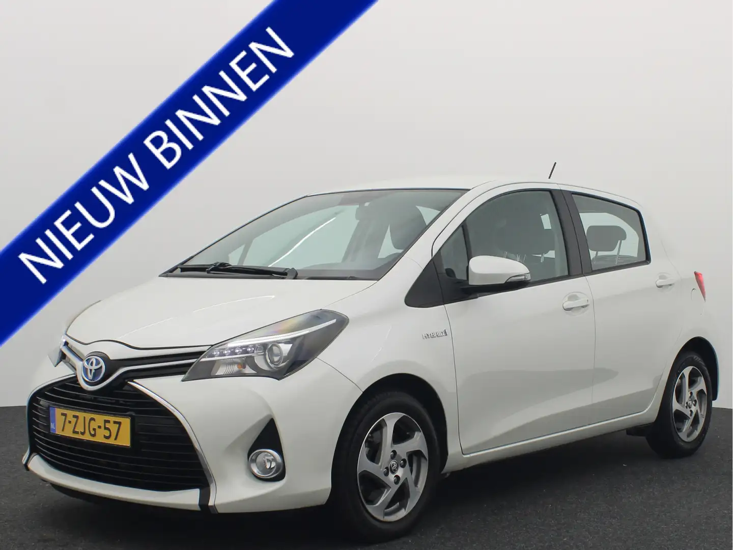 Toyota Yaris 1.5 Hybrid Lease CAMERA / NAVI / CLIMA / BLUETOOTH Wit - 1