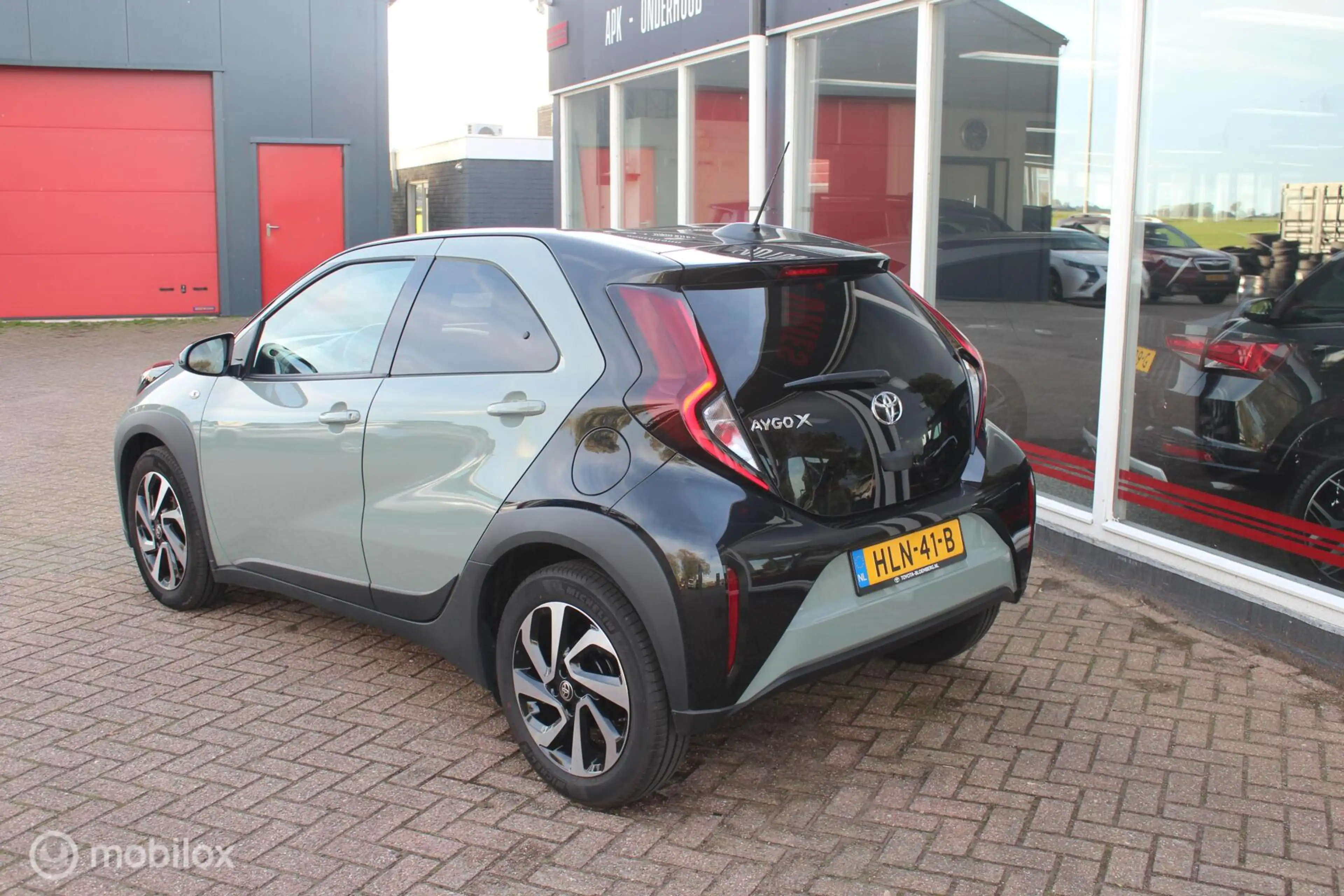 Toyota Aygo X 1.0 VVT-i MT Pulse ECC/Adaptive-Cruise/Camera/17In — photo 7