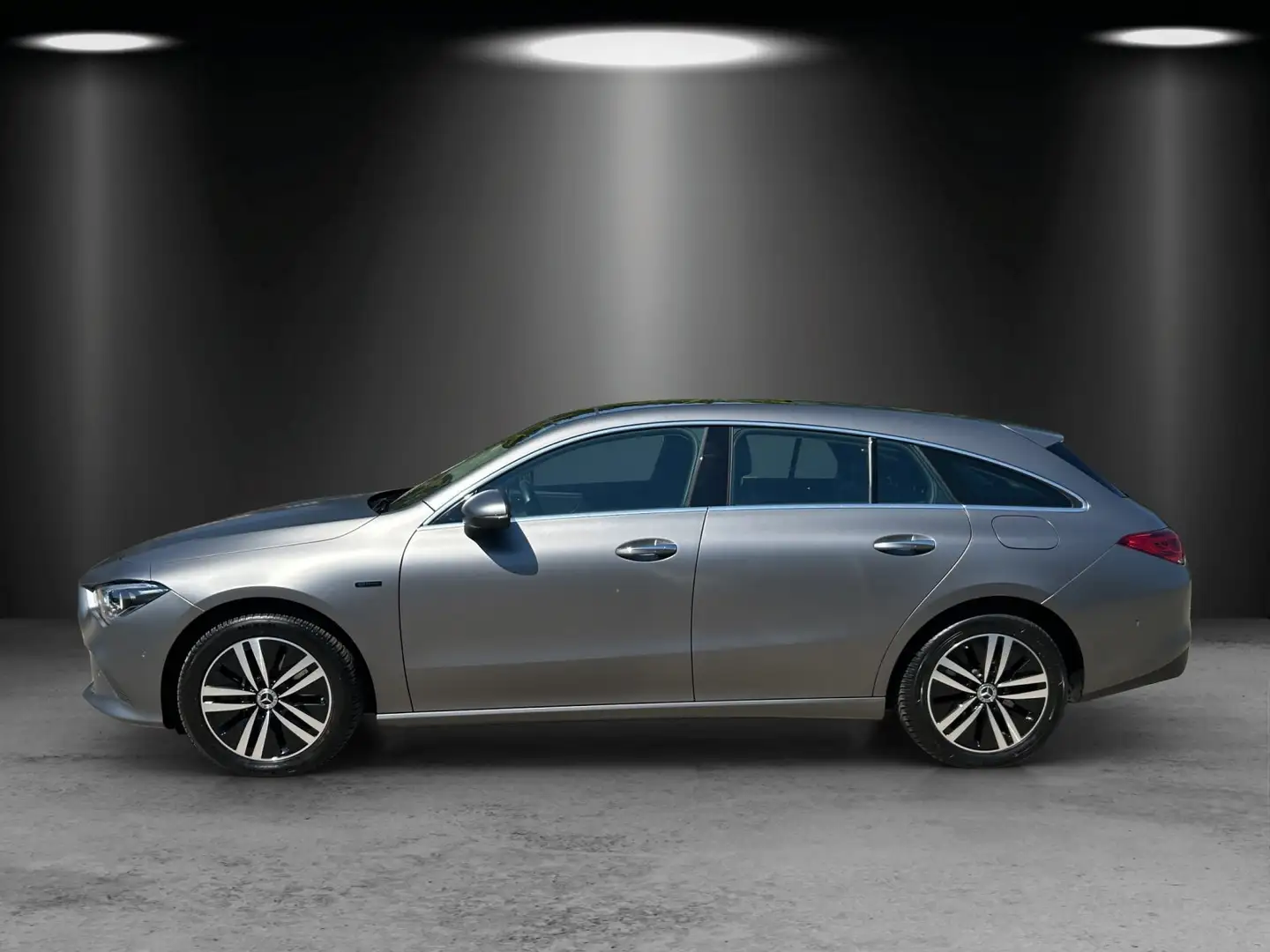 Mercedes-Benz CLA 250 e SB 8G MAGNO KeyGo PANO Kamera Ambiente Grau - 2