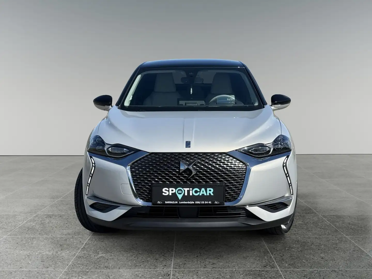 DS Automobiles DS 3 Crossback BlueHDi Grand Chic AUT.Leder+massage,HeadUp,Adapt Grijs - 2