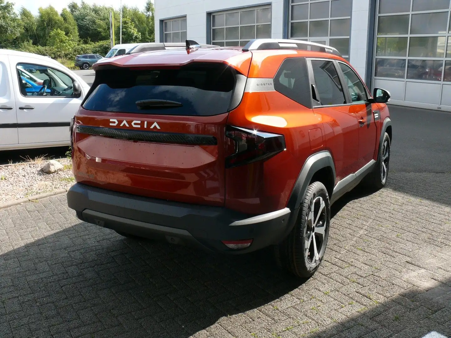 Dacia Bigster TCe 140 Journey,Klima,Navi,PDC,Kam,Sitzh Brun - 2