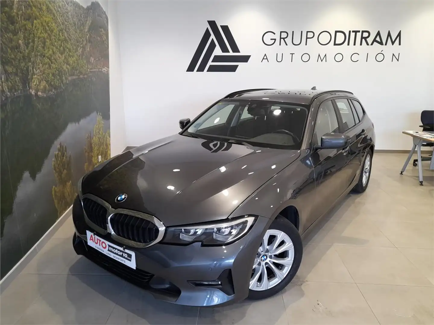 BMW 318 318d Auto.Touring - 2