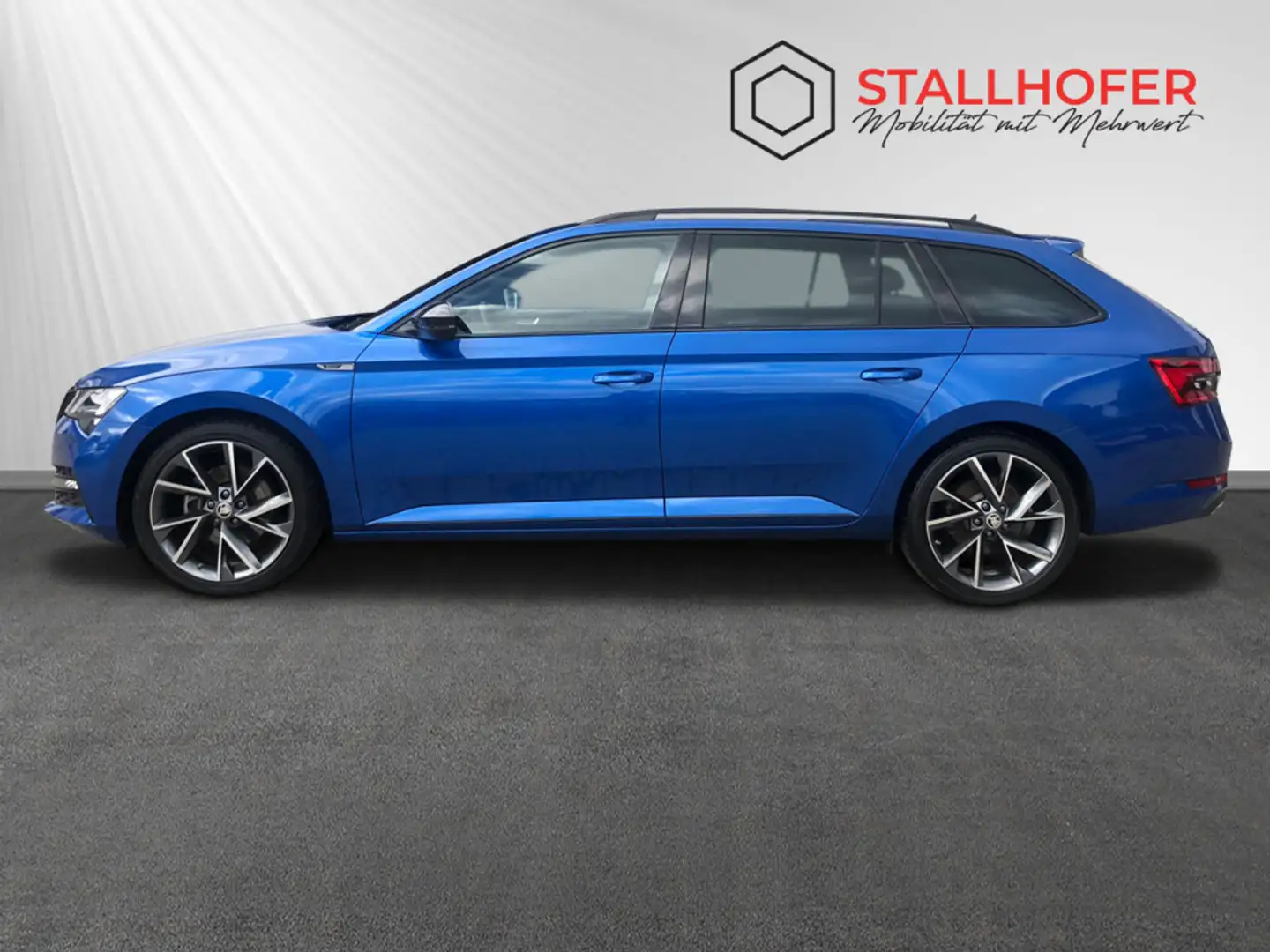 Skoda Superb Combi SPORT beheiz Lenkrad + Frontscheibe Blauw - 2