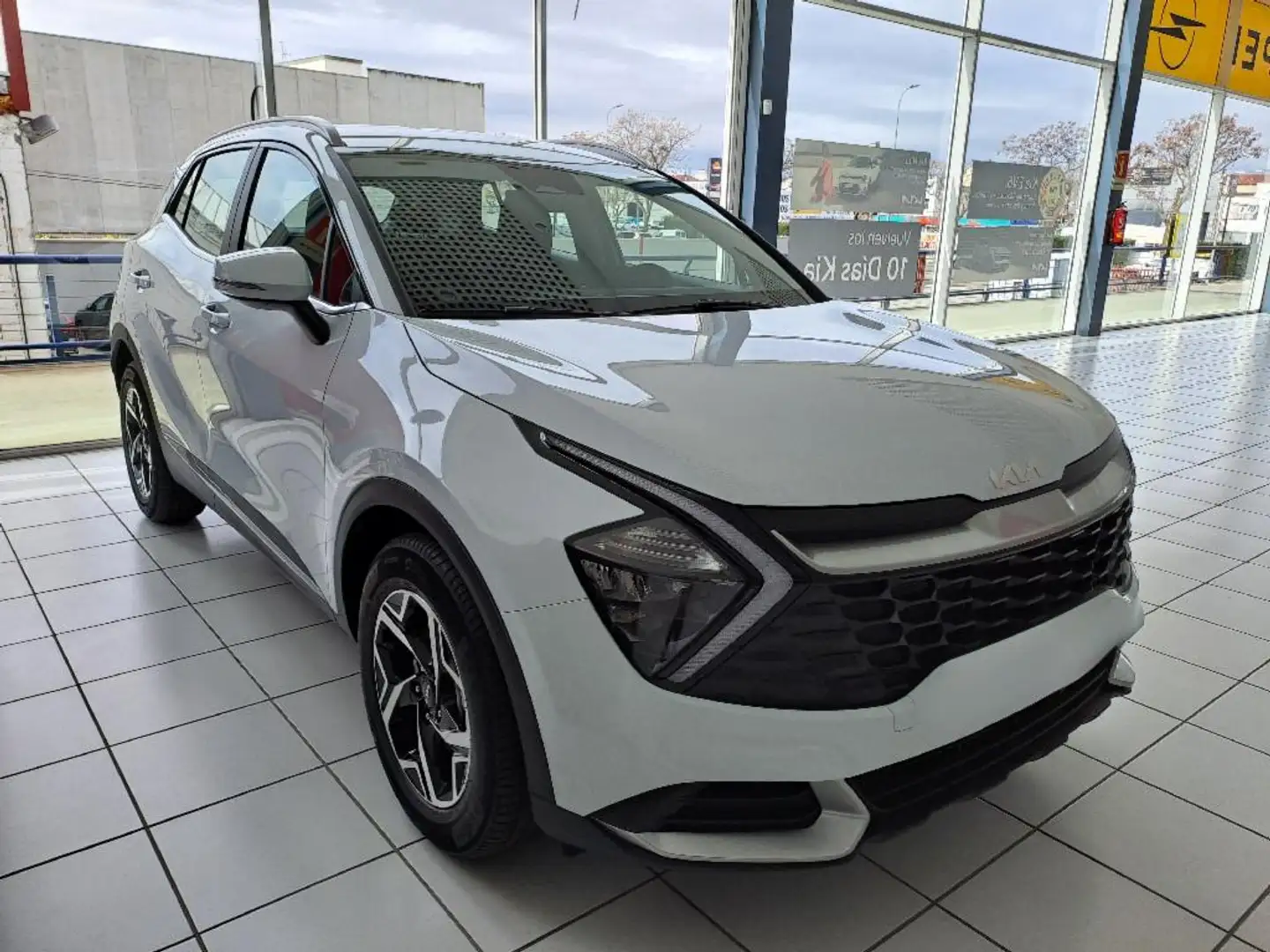 Kia Sportage 1.6 T-GDi Concept 160 Blanco - 1