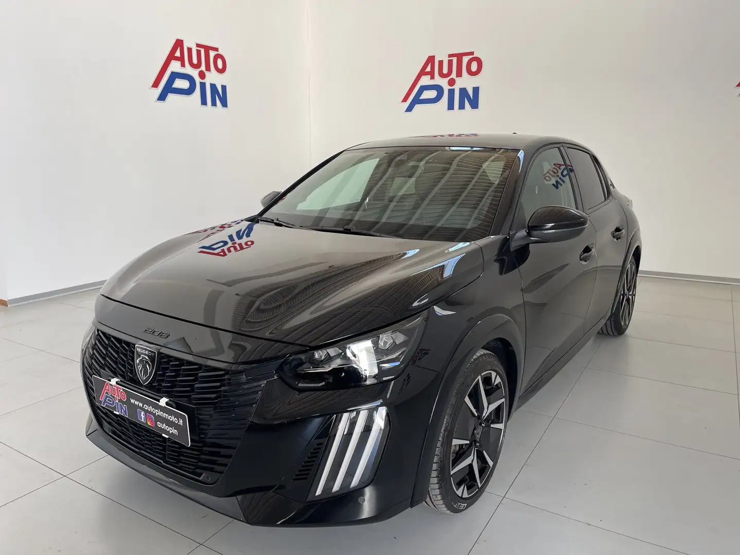 Peugeot 208 PureTech 100 Stop&Start 5 porte GT - 1