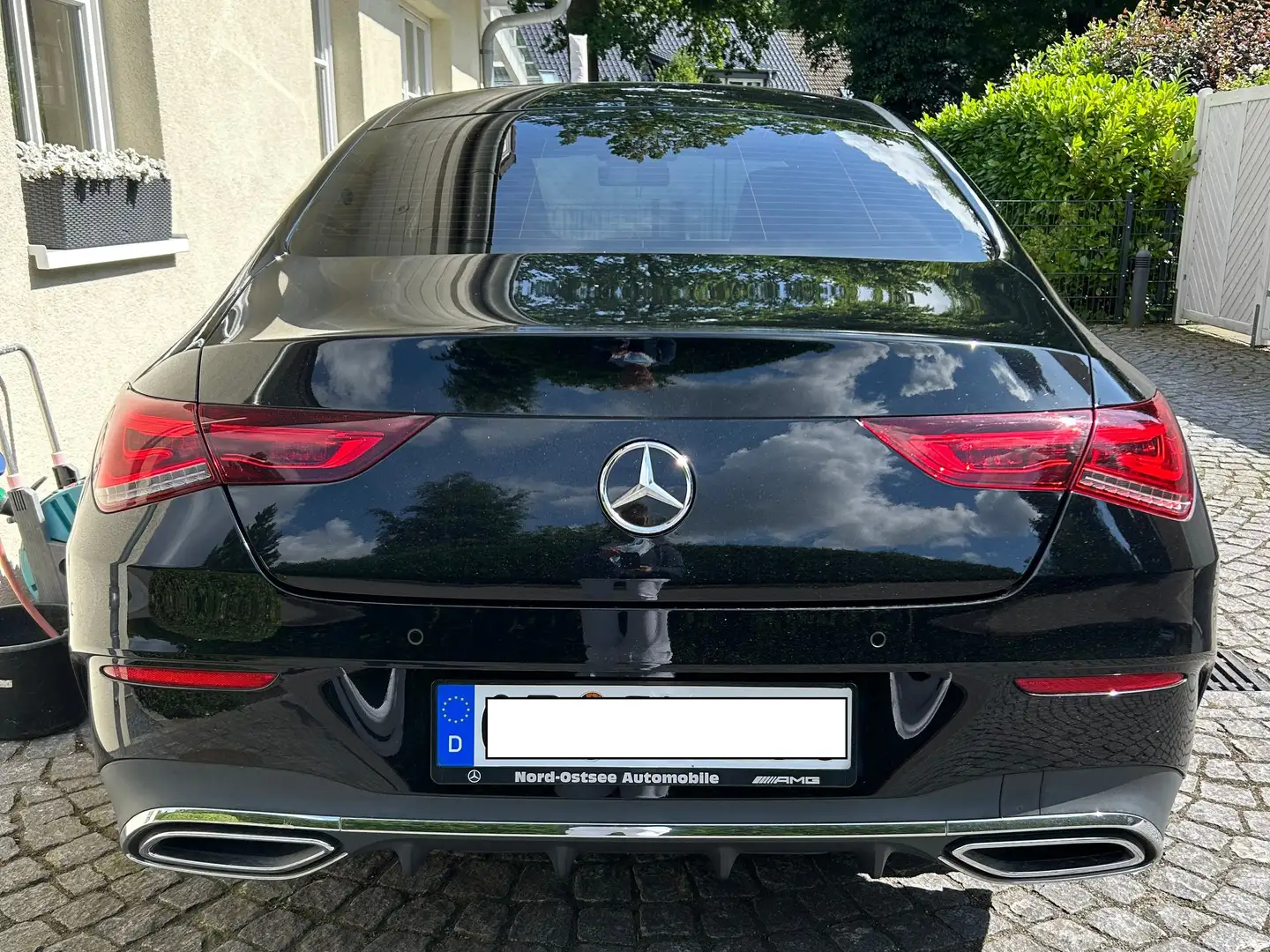 Mercedes-Benz CLA 180 CLA 180 7G-DCT AMG Line Schwarz - 2