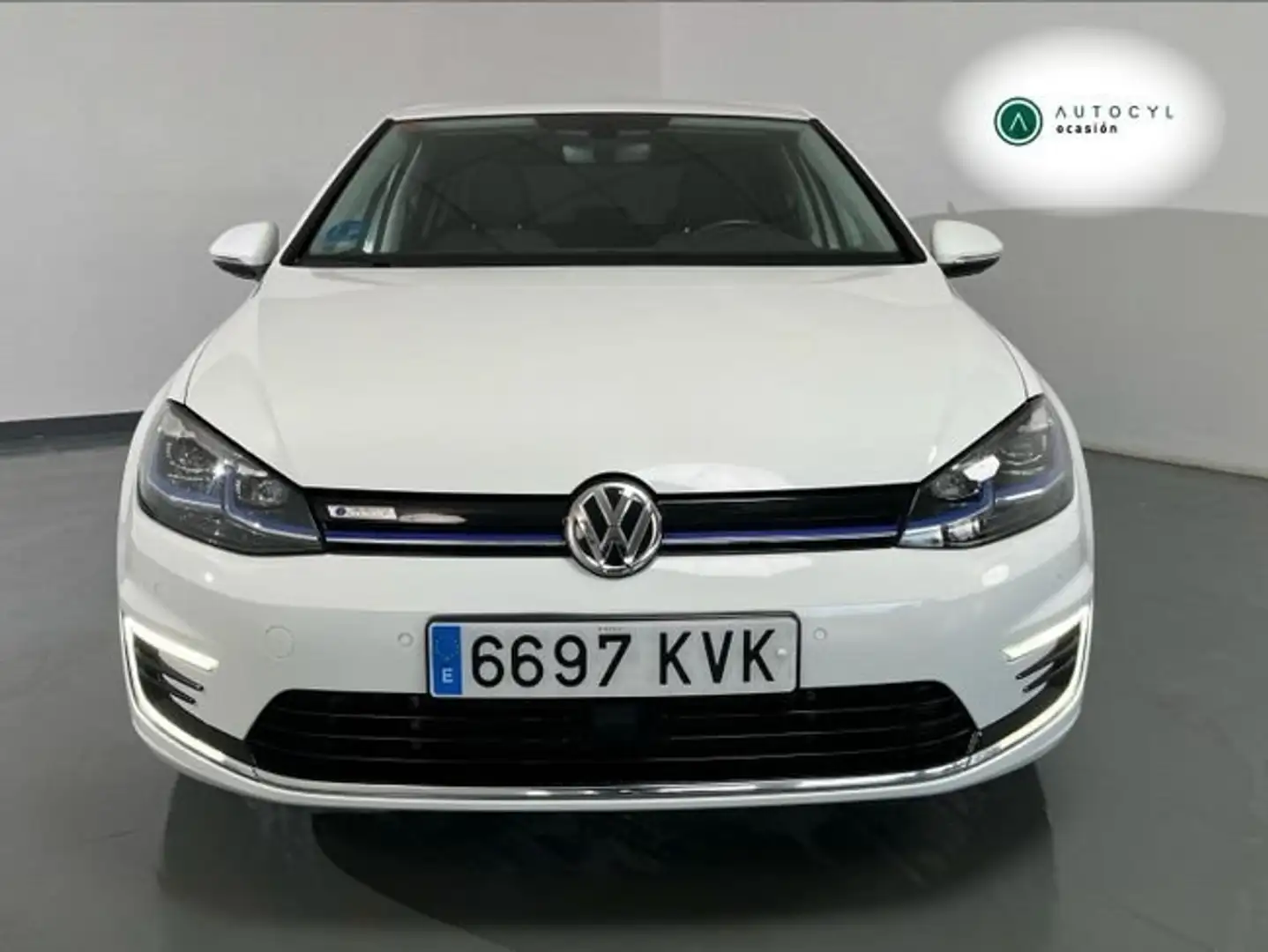 Volkswagen Golf e-Golf ePower Blanc - 2
