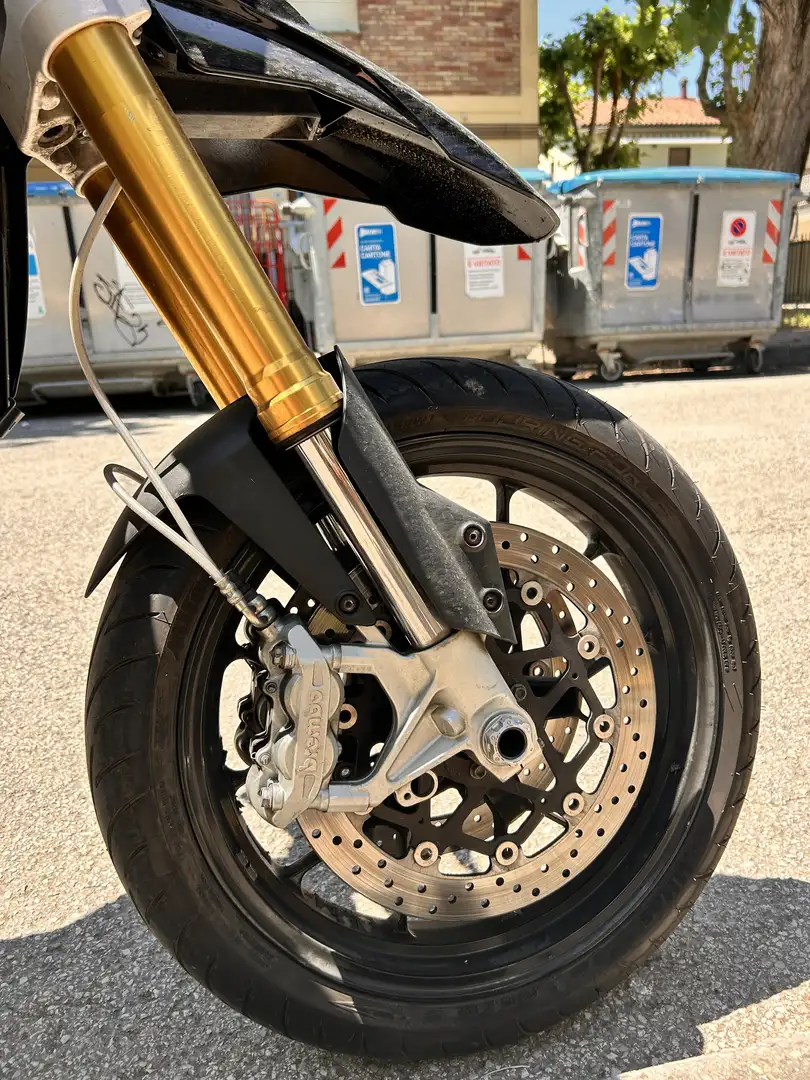 Aprilia Dorsoduro - 1