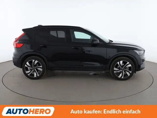 Volvo XC40 view 6
