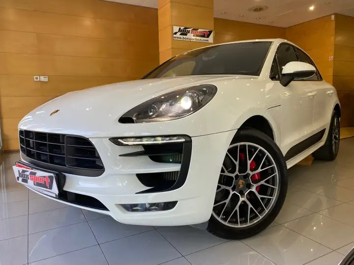 Porsche Macan GTS 2017