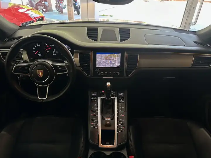 Porsche Macan GTS 2017, foto 12