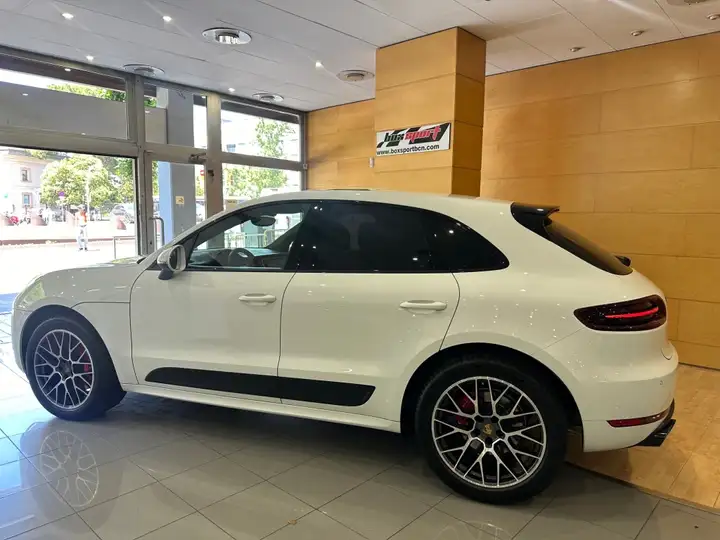 Porsche Macan GTS 2017, foto 9
