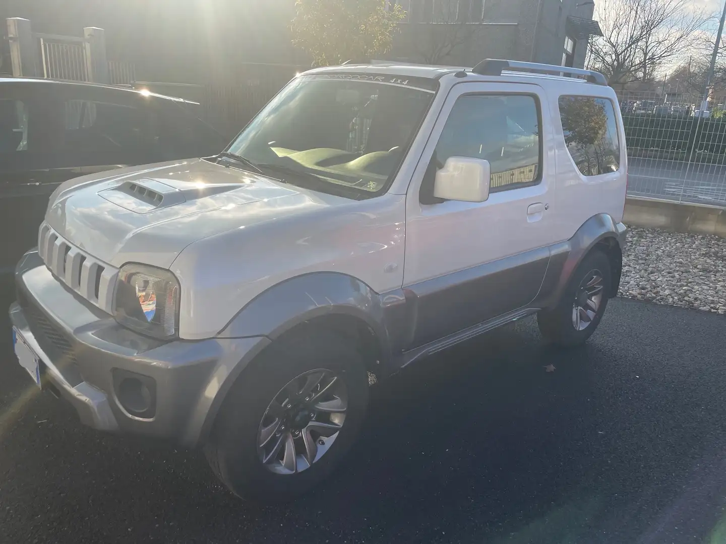 Suzuki Jimny Jimny 1.3 vvt Evolution+ 4wd E6 Bianco - 2