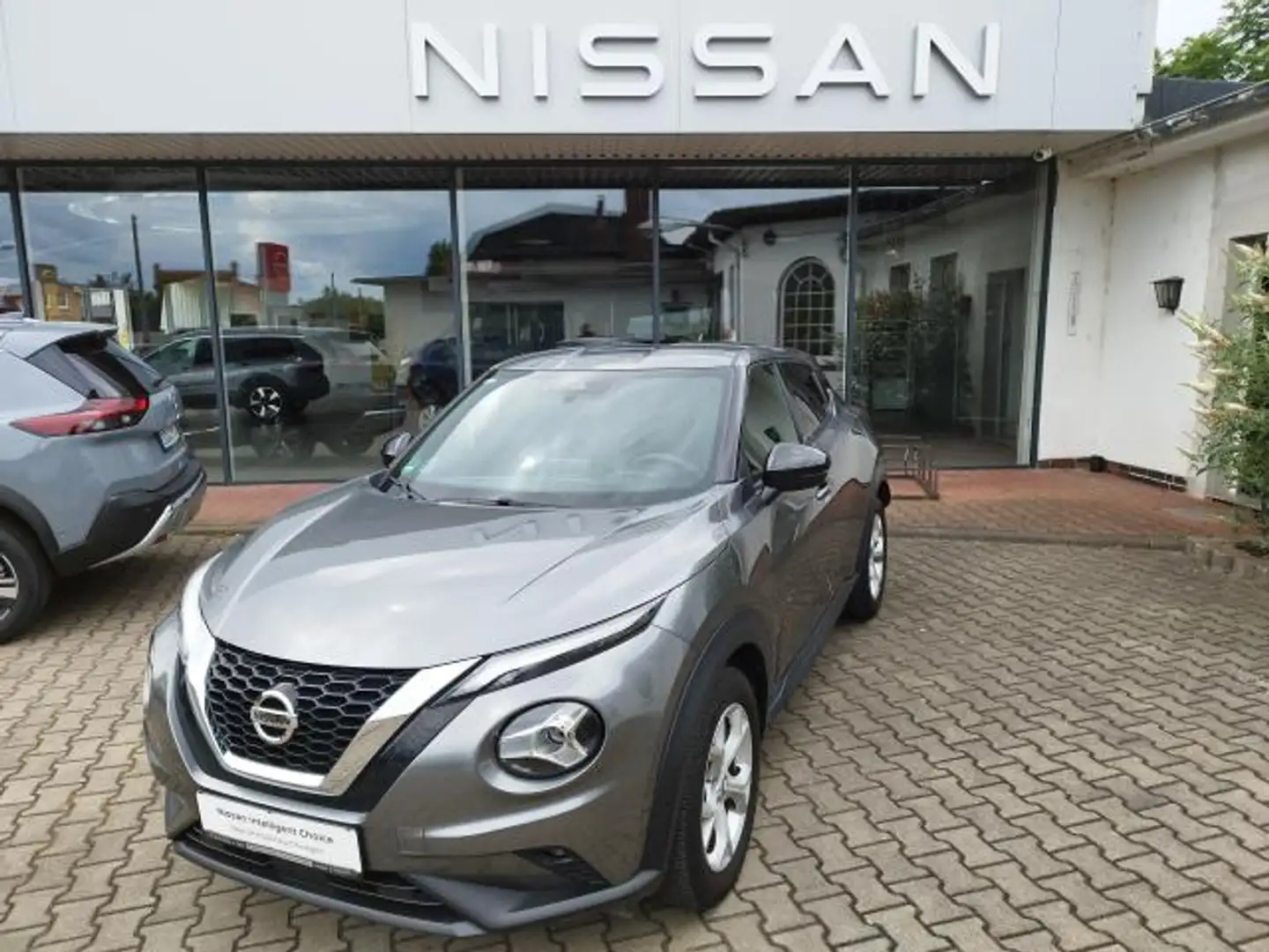 Nissan Juke N-CONNECTA INTELLIGENT KEY NAVI RÜCKFAHRKAMERA Gris - 1