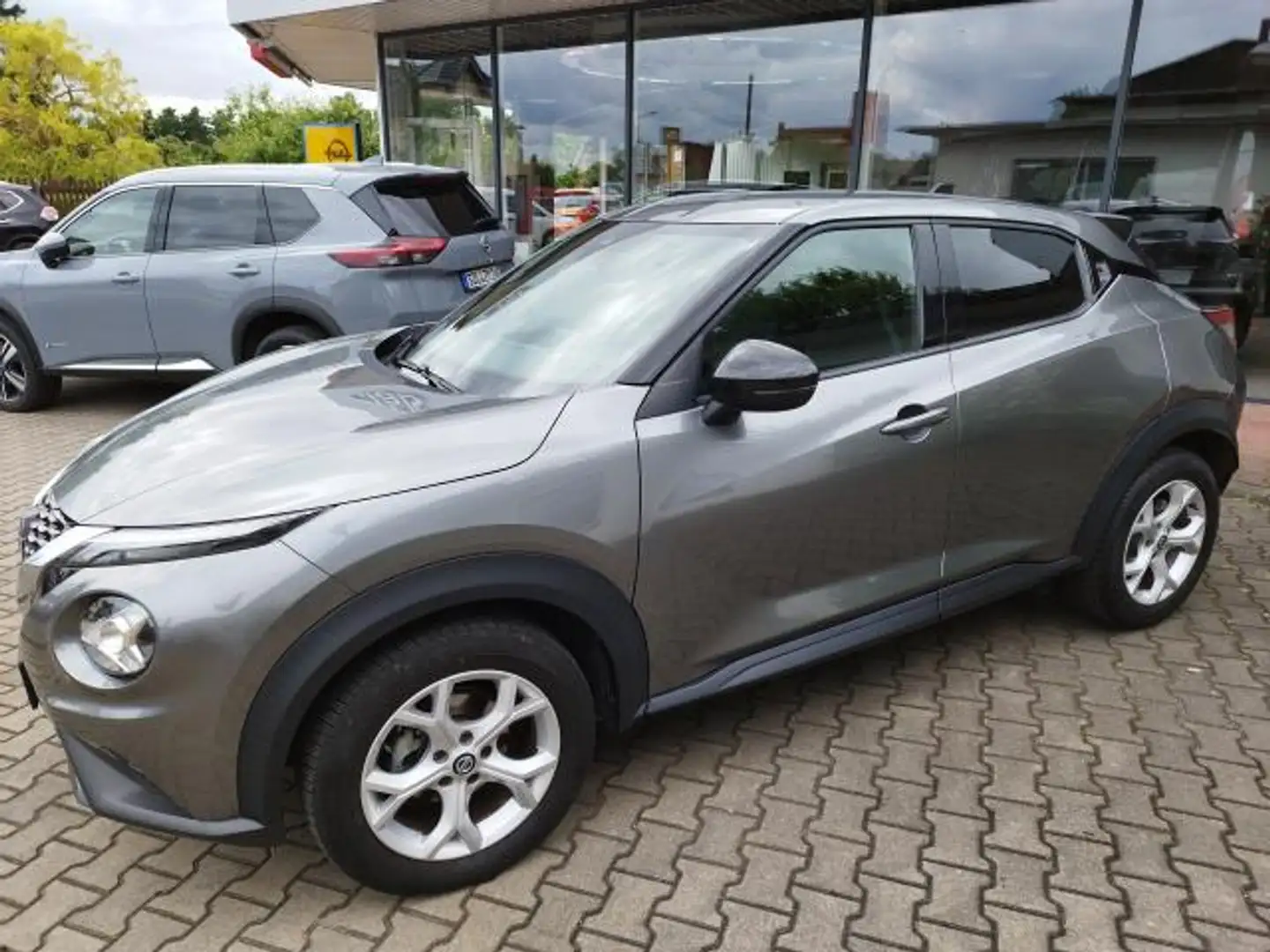 Nissan Juke N-CONNECTA INTELLIGENT KEY NAVI RÜCKFAHRKAMERA Gris - 2