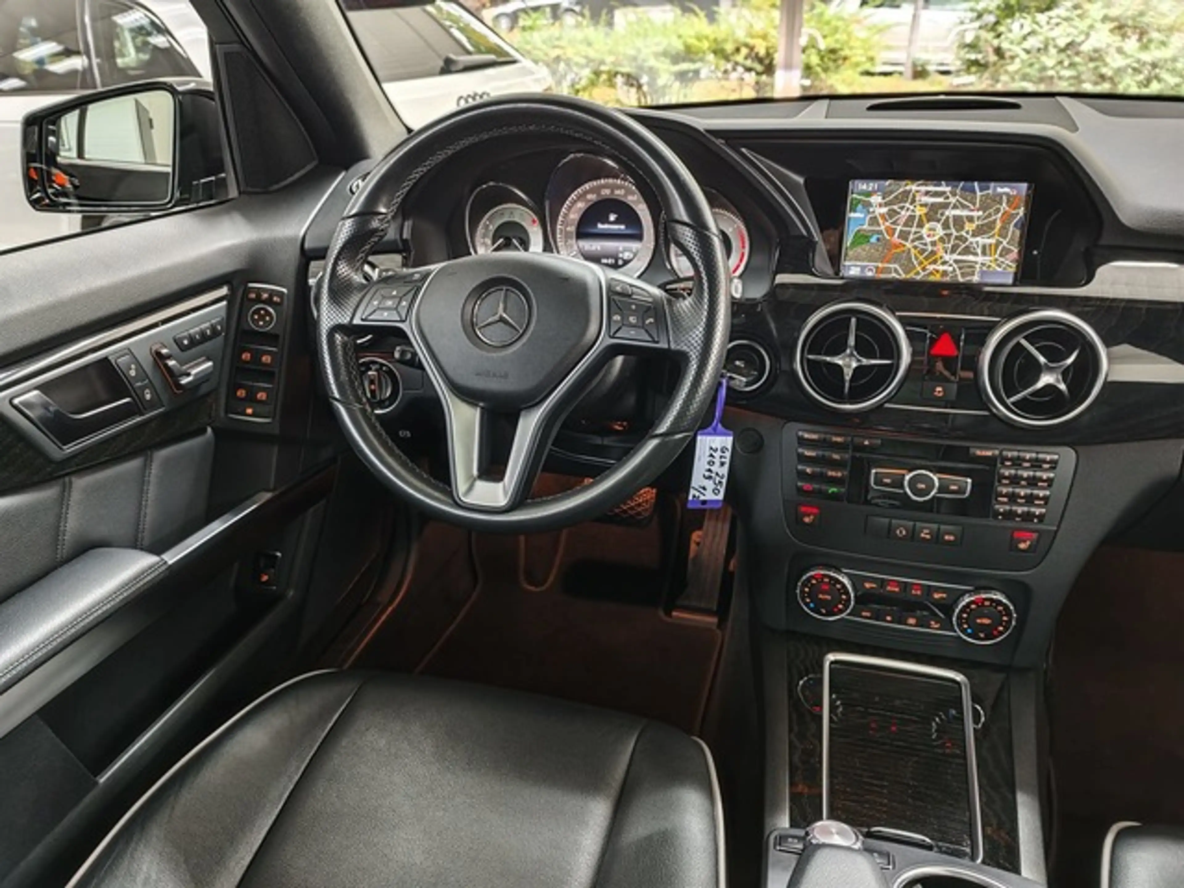 Mercedes-Benz GLK 250 CDI 4M ERST 20.651 KM AUS 1. BESITZ SHFT — photo 12