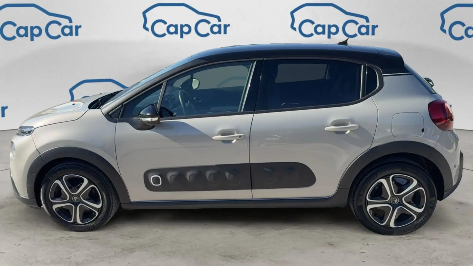 Citroen C3 1.2 PureTech 110 EAT6 Shine - Première main Automatique Beige - 2