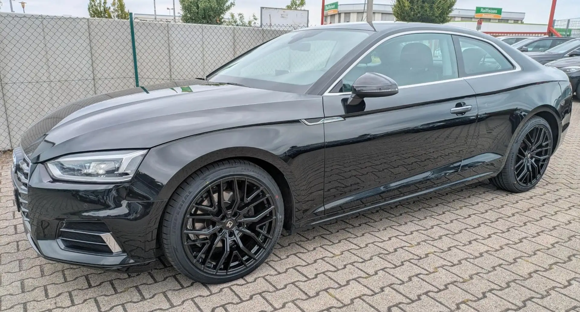Audi A5 Coupe design Schwarz - 2