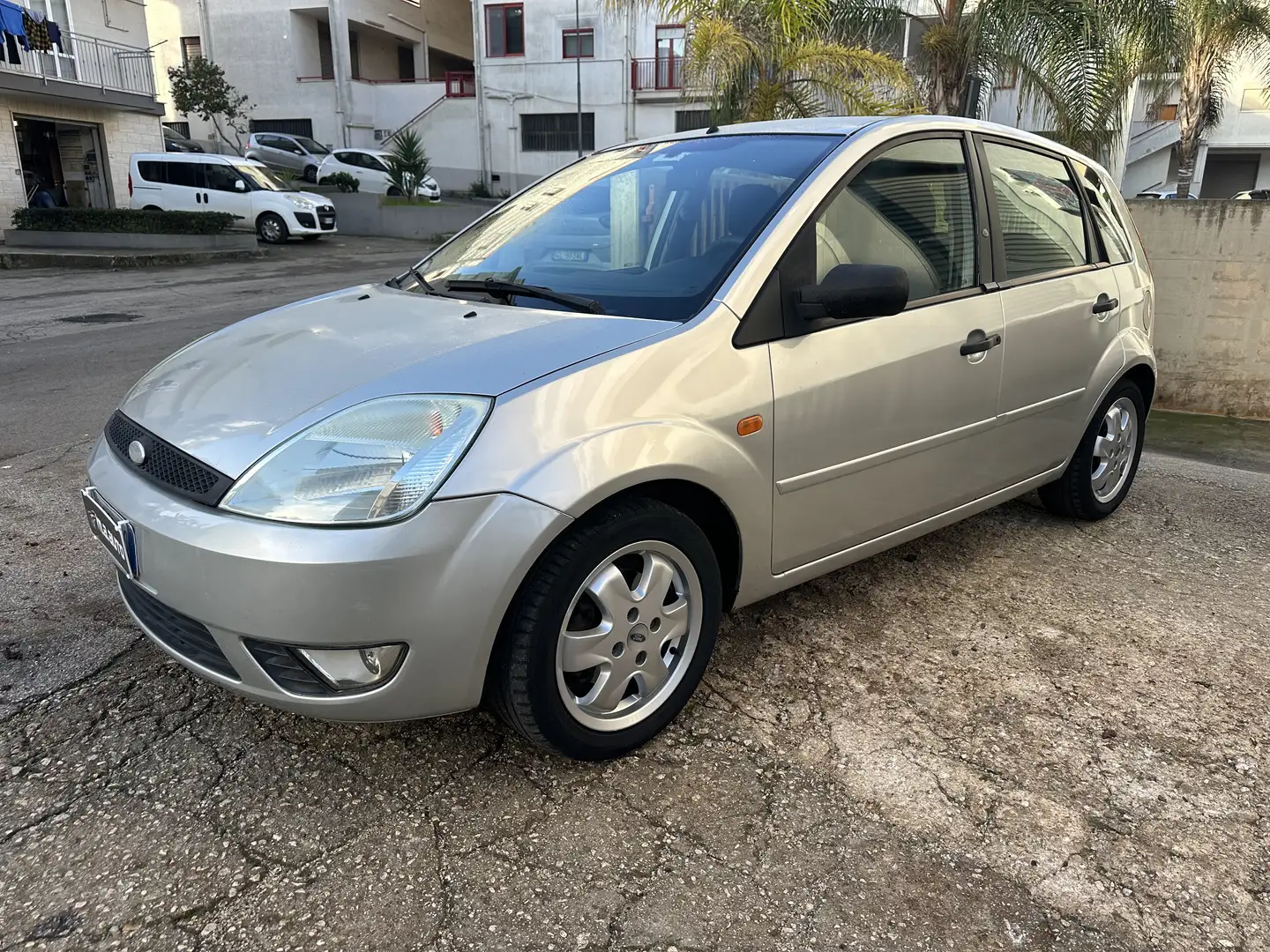 Ford Fiesta 5p 1.4 tdci Zetec - 1
