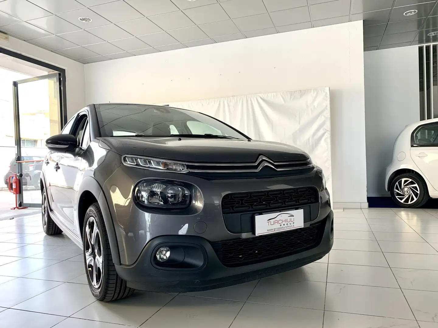 Citroen C3 C3 1.2 puretech Feel s Gris - 2