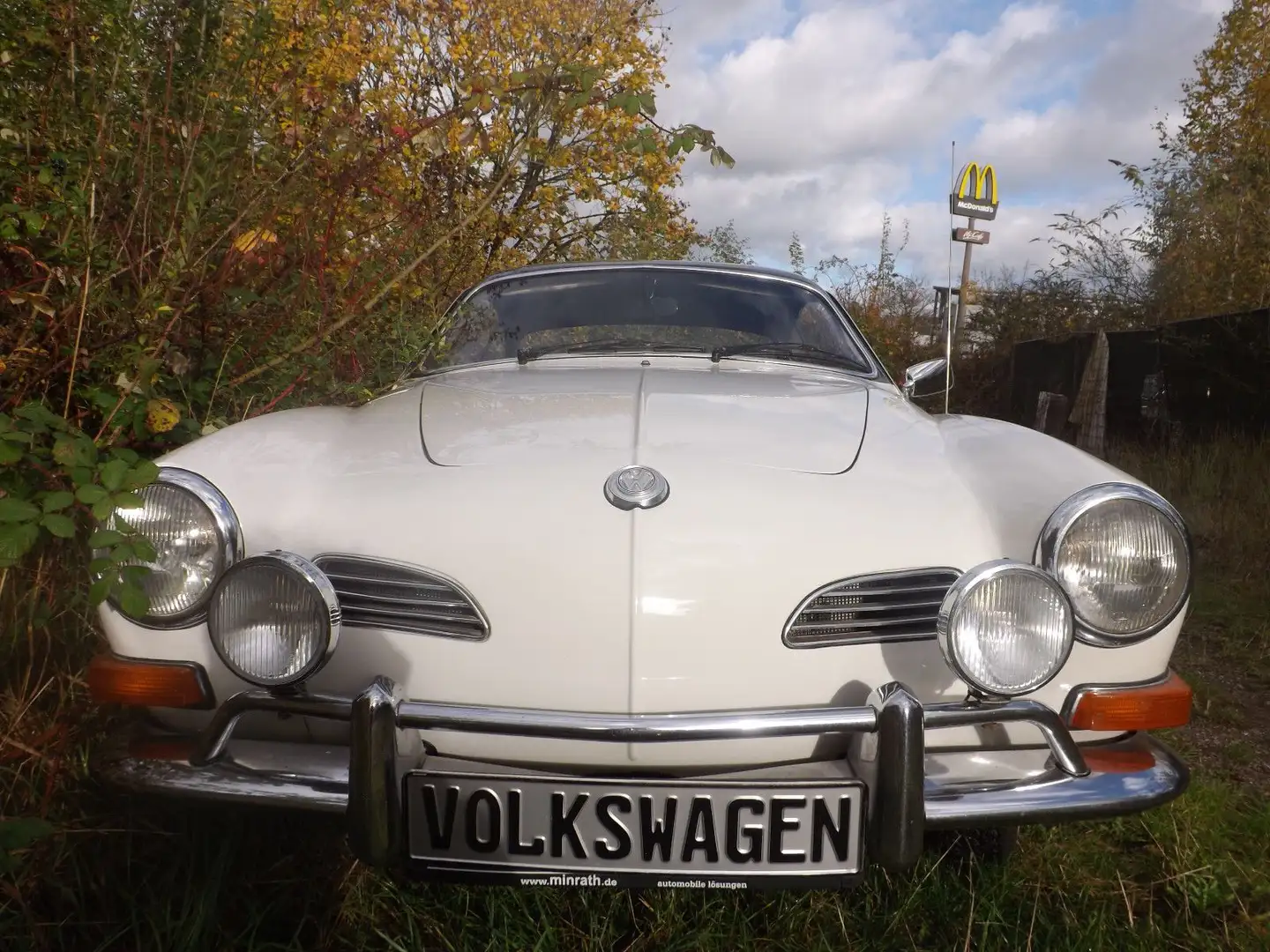 Volkswagen Karmann Ghia - weiße Weihnachten einmal anders! Weiß - 2