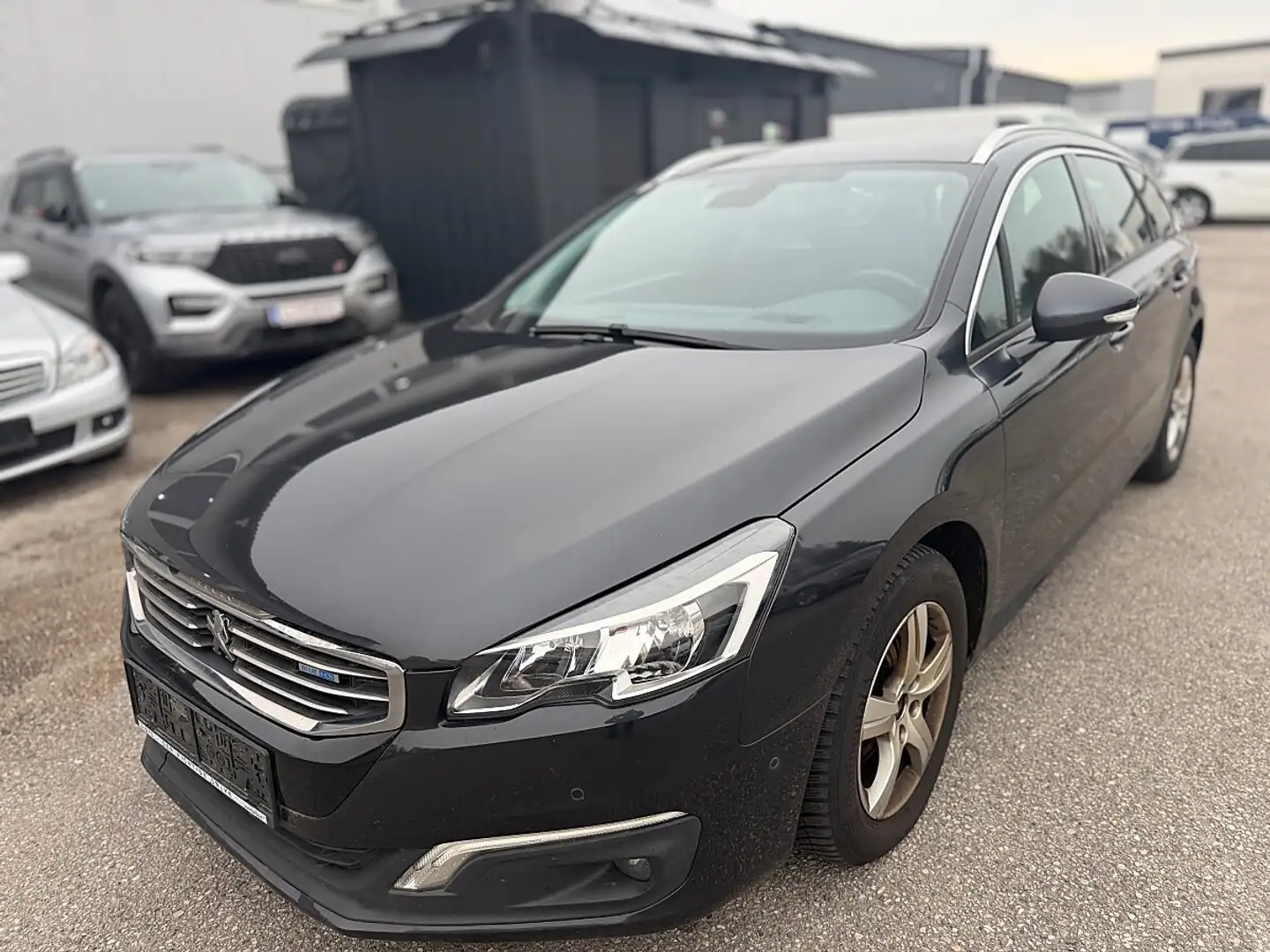Peugeot 508 Schwarz - 2