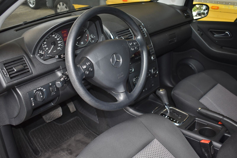 Mercedes-Benz A 150 AUTOMATIK TEMPOMAT KLIMA PDC ALU SITZHEIZ — photo 9