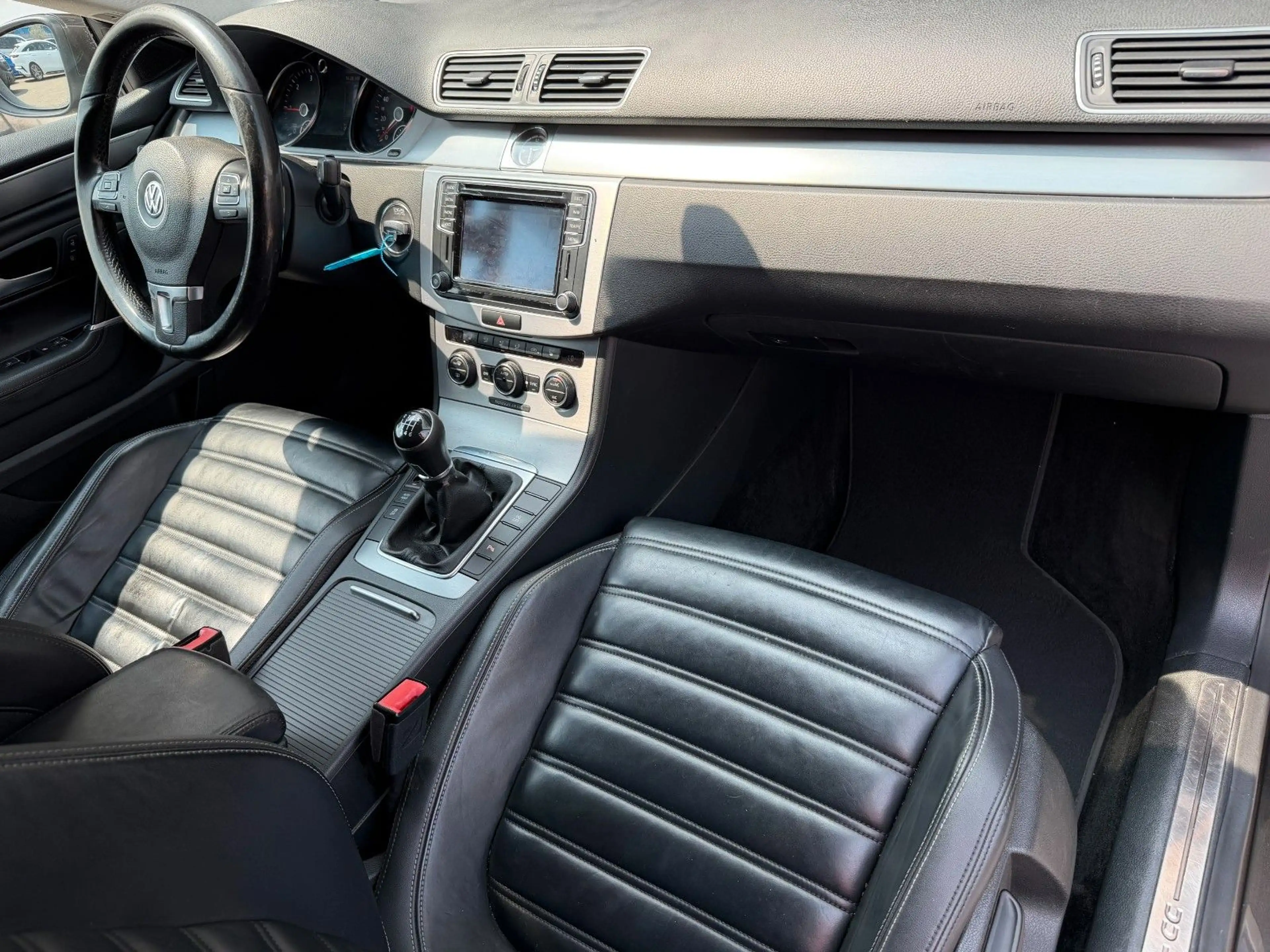 Volkswagen CC BMT. LEDER/SHZ/PDC/Xenon — photo 14