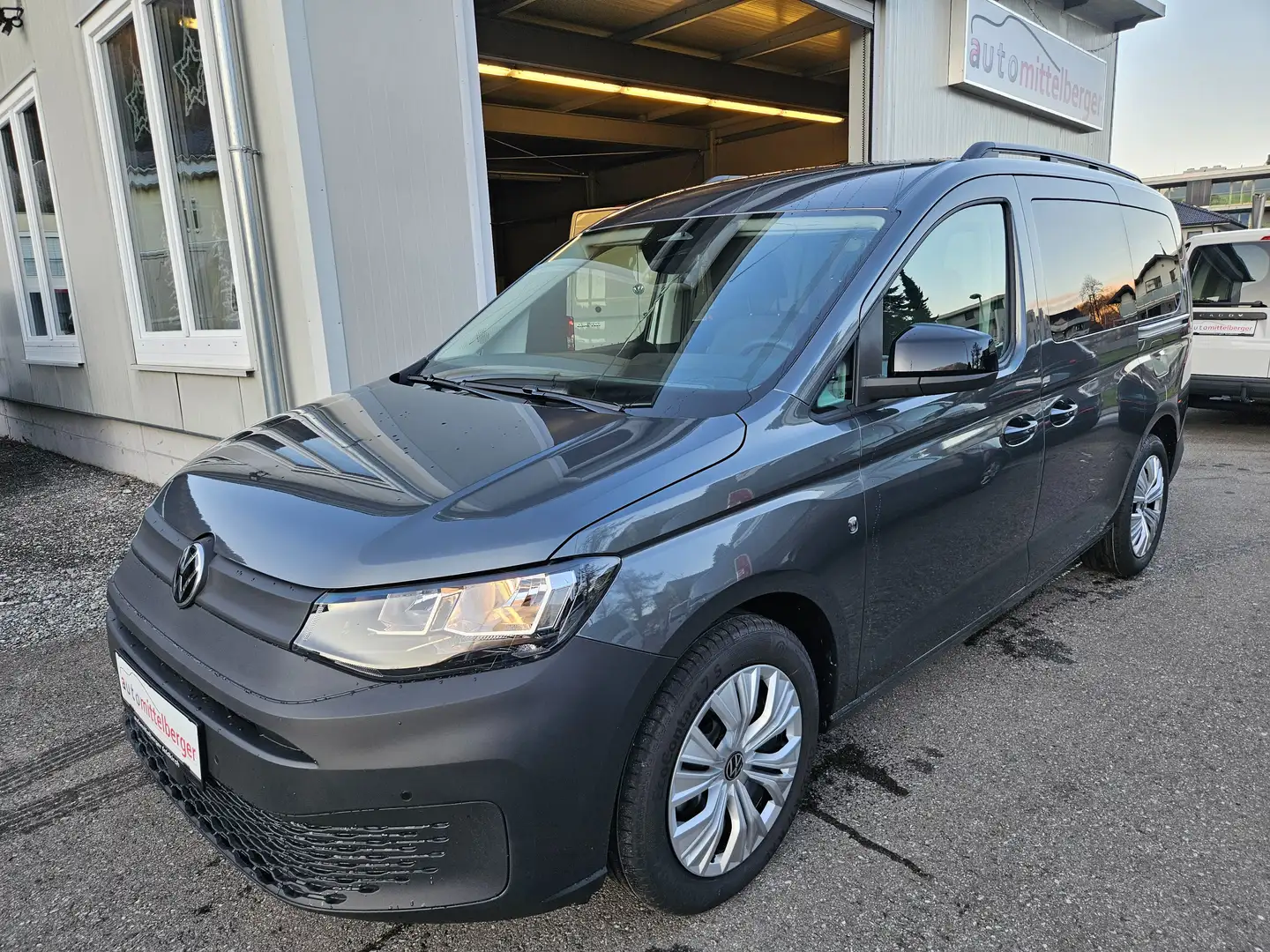 Volkswagen Caddy Caddy Maxi 2,0 TDI 4Motion "AHV, 7-Sitze " Grau - 1